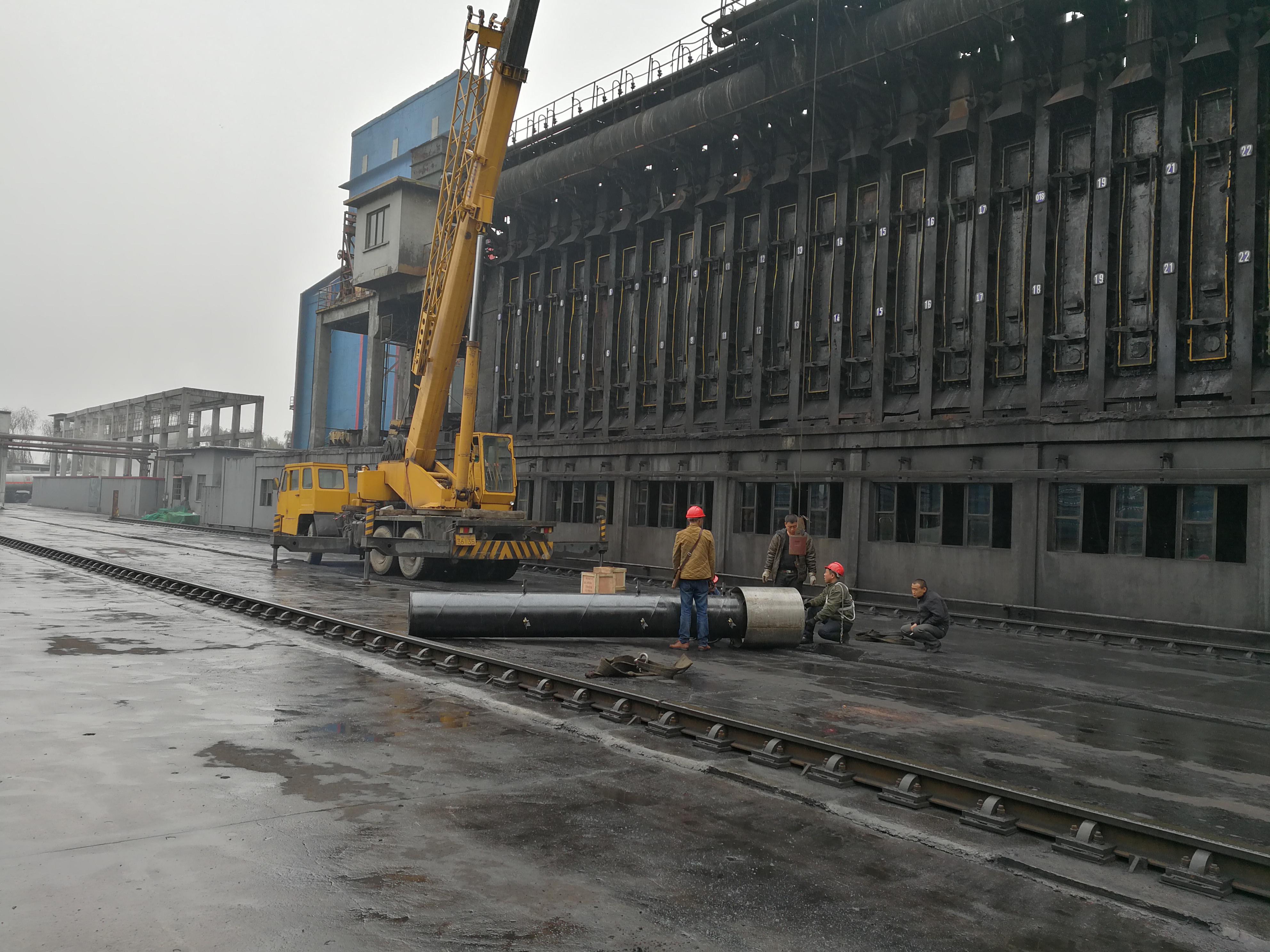 焦爐煤氣放散點火吊裝現場